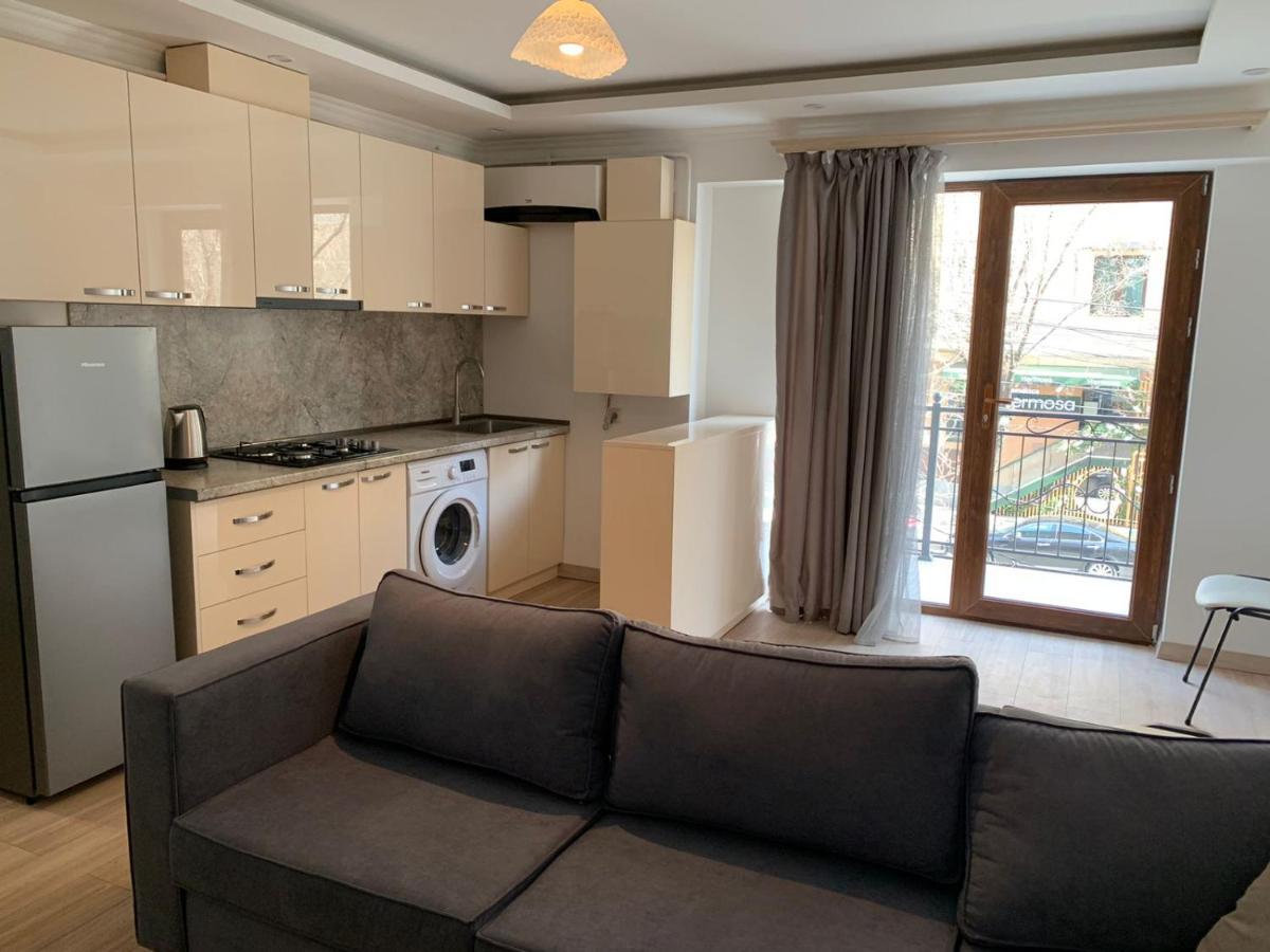 19Tumanyan Excellent Apartment In The Centre Of Capital エレバン エクステリア 写真