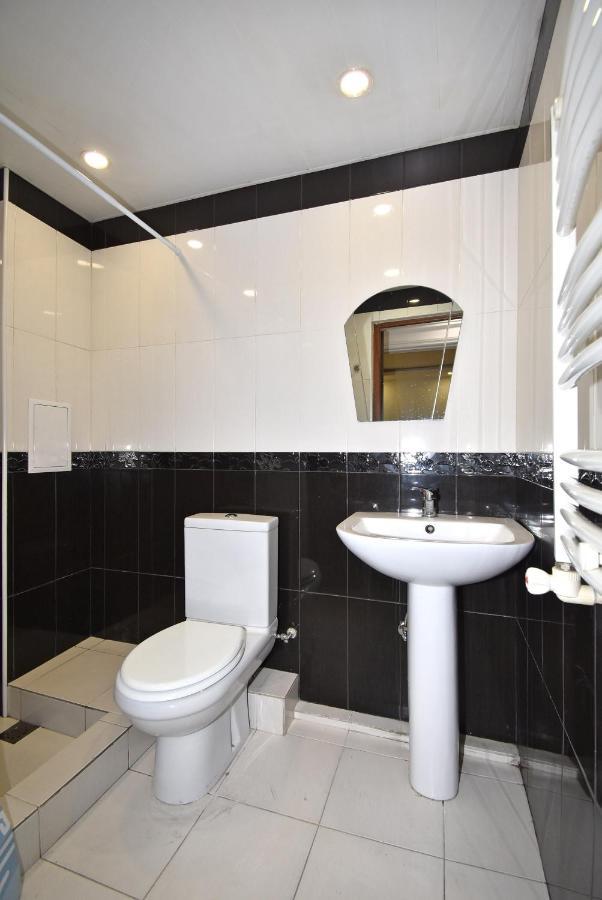 19Tumanyan Excellent Apartment In The Centre Of Capital エレバン エクステリア 写真